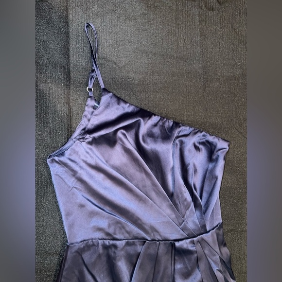 Lulu’s Law of Attraction Navy Blue One-Shoulder Asymmetrical Midi Dress - Picture 5 of 10